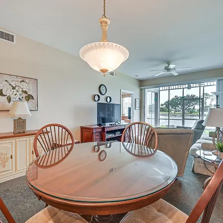 Naples Condo With Pond Views And Patio - Near Golf!